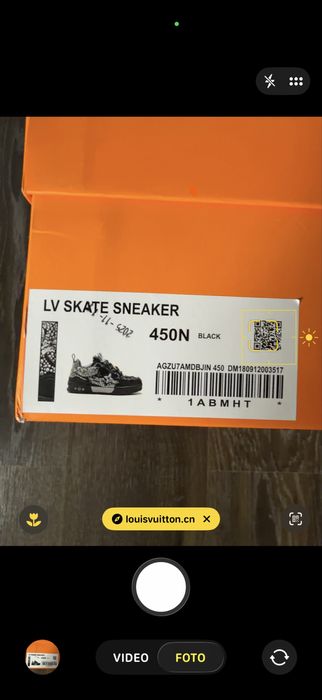 Louis Vuitton skate Swarovski