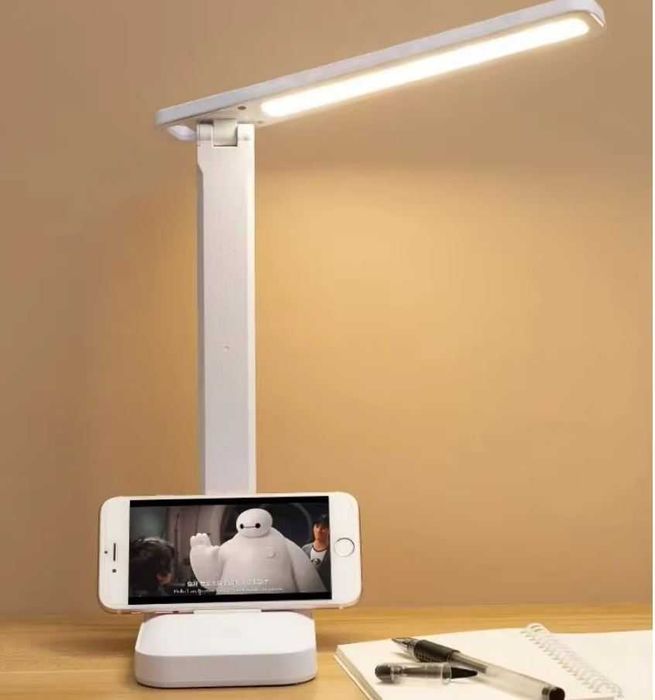 Сгъваема настолна LED лампa. Сензорна димируема.