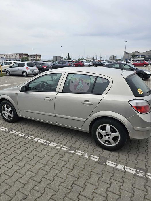 Vând Opel Astra h