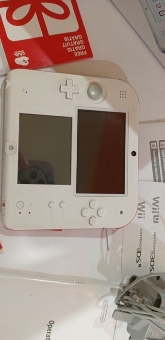 Nintendo 2DS С кутия