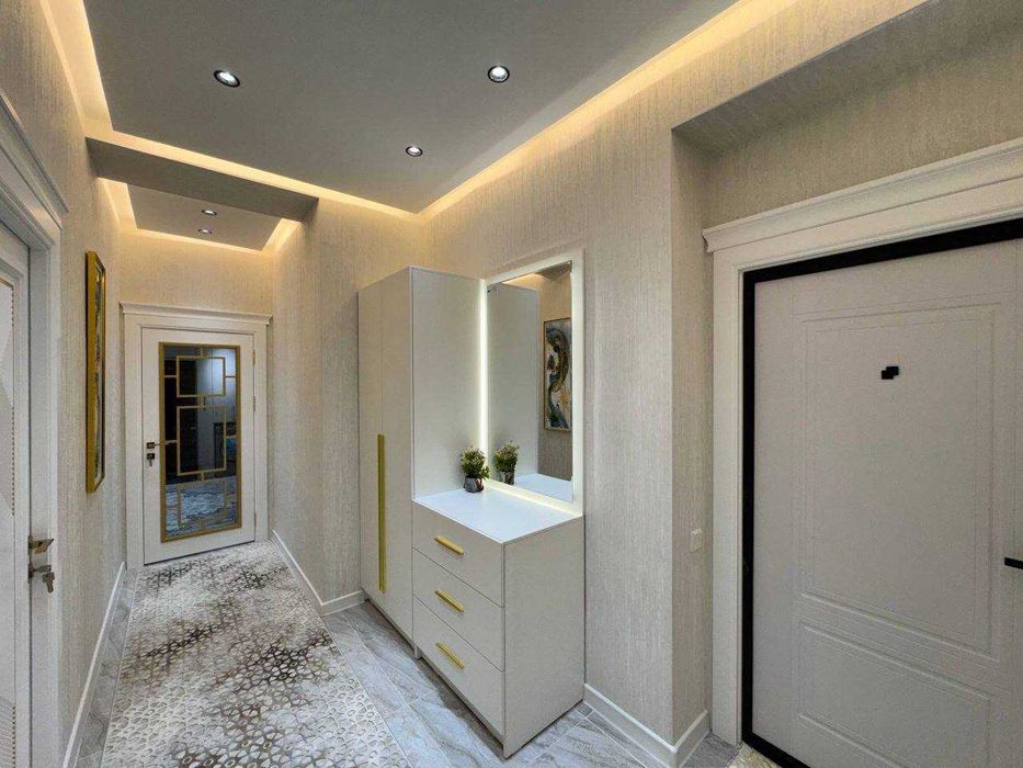 3х студийная квартира  на 2м этаже  Вокзала.