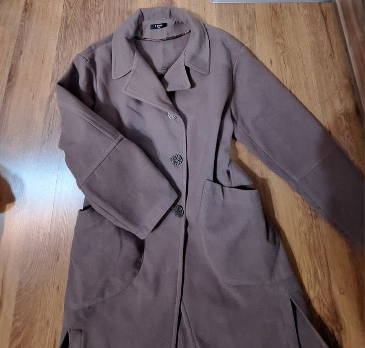 Чисто ново палто