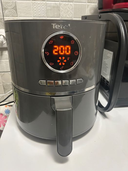 Friteuza cu aer cald Tefal Ultra Fry Digital EY111B15, 1630 W