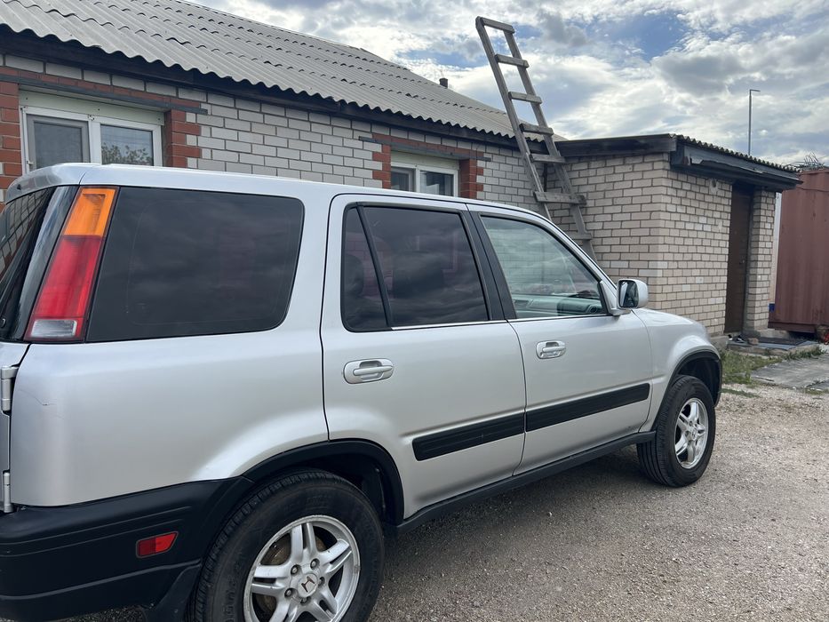 Продам Honda CRV 1 поколения
