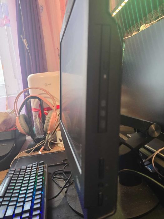 ALL IN ONE Lenovo ThinkCentre M800z, Intel i5 6400 8GB DDR4, SSD 128GB