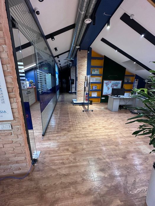 Аренда Офис-мансарда 300 м² в центре (SM)