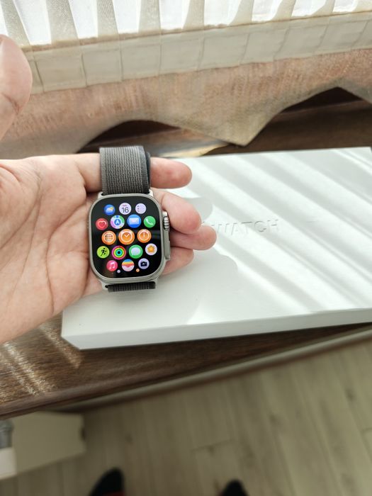 Apple Watch Ultra 1 - Titanium - Baterie 87% - Impecabil