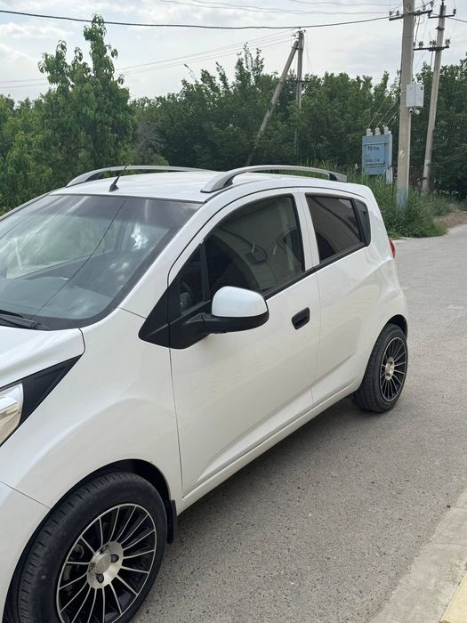 Chevrolet Spark 2012 — 4