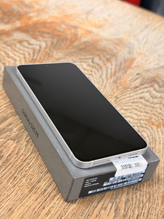 Samsung / S25 / FE / Fullbox / White