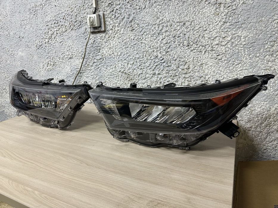 Фары Рав4 19-23 ,LE XLE Rav 4