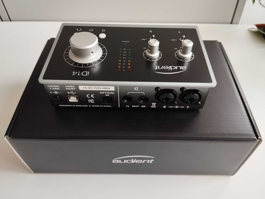 Звукова карта Audient iD14