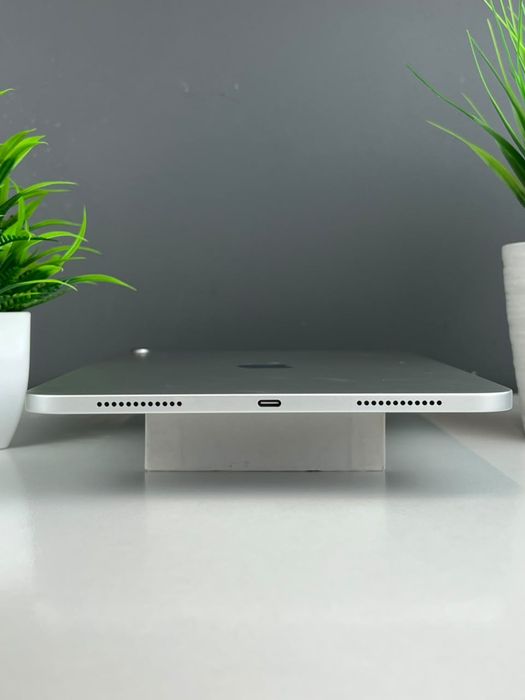 Планшет Apple iPad 11 128GB 2024