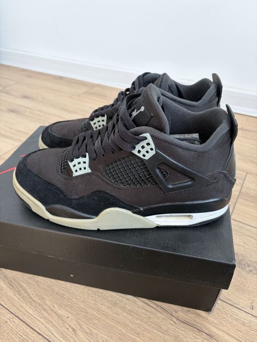 Vand Jordan 4 Retro
