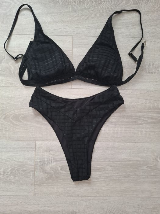Costum de baie negru,marimeaM.