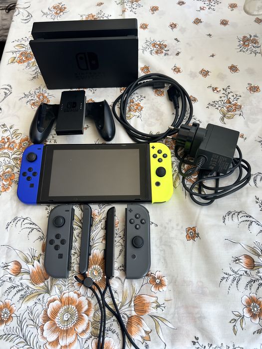 Nintendo Switch пълен комплект