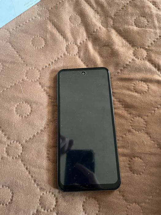 Продавам телефон M14 Pro