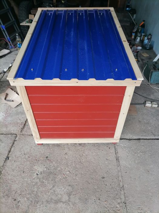 Продам конуру для собаки