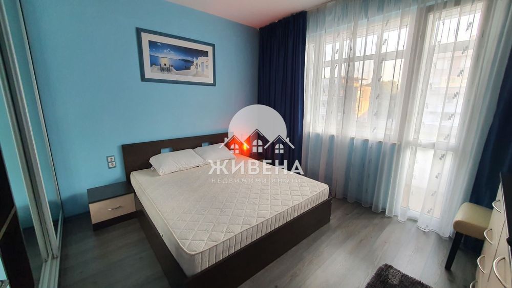 Дава се под наем Двустаен апартамент в Варна, Център - 60 кв.м за 614 € - Снимка #4