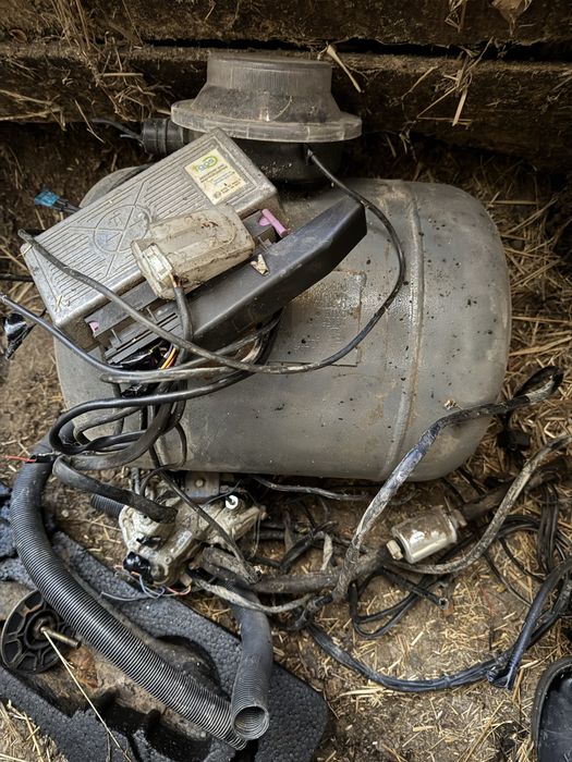 Rover 400 на части