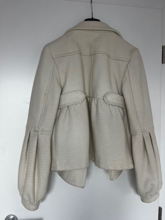 Бяло кожени яке тип сако