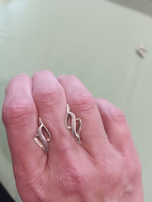 Сребърни дамски обеци