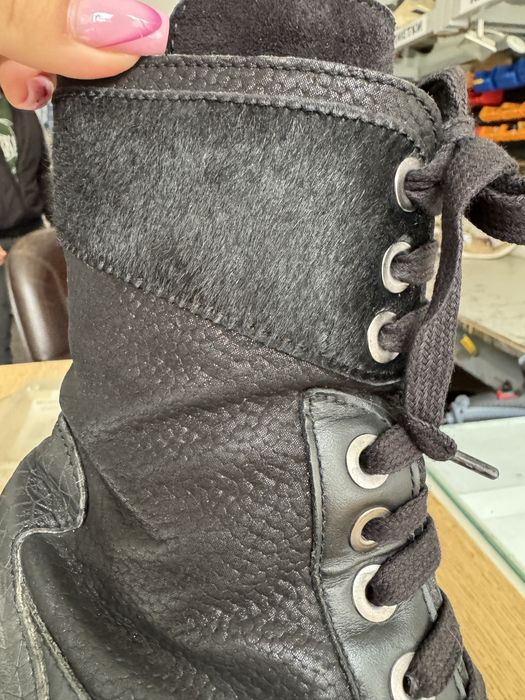 Дамски ботуши  на ток