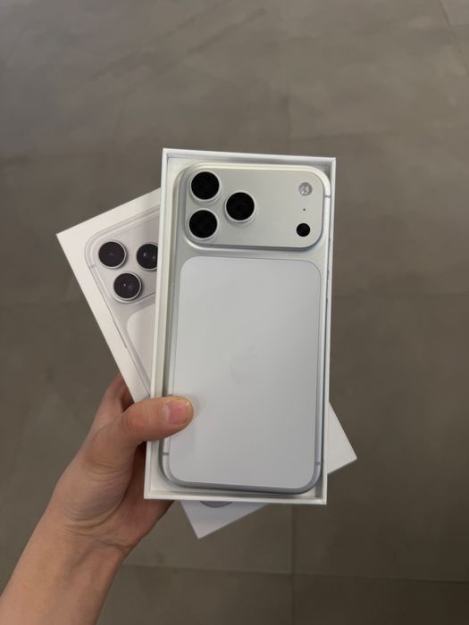 17 про макс белый 256 гб