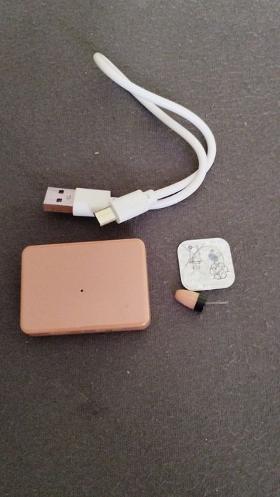 Слушалка и часовник за преписване