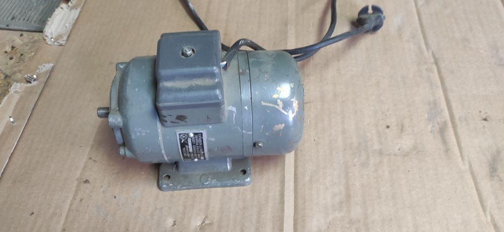 Электродвигатель 220вольт 250вт. 8000 оборотов