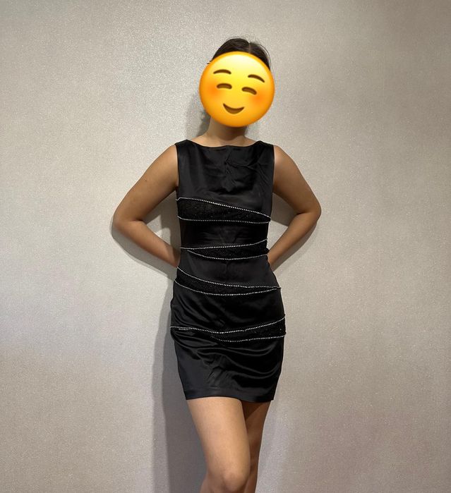 Продам платья б/у