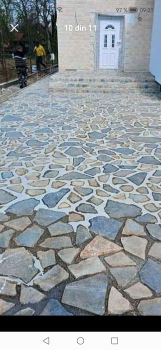 Placări cu piatra diferite nuante