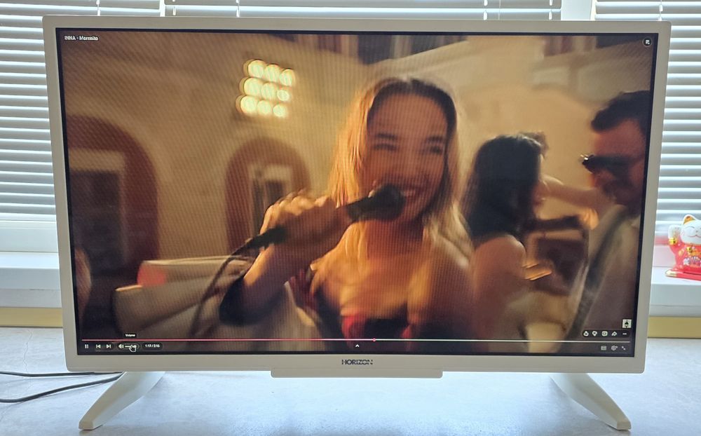 Televizor Horizon LED 32" 80 cm HD Ready HDMI USB – NU este Smart TV