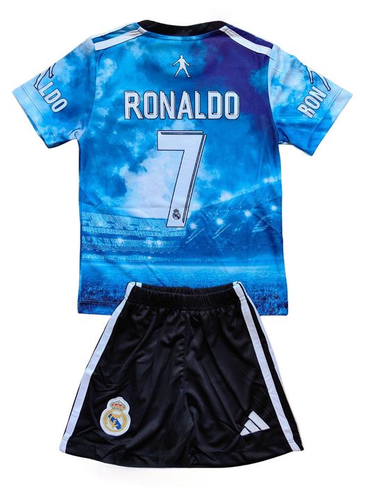 Детски футболен екип лимитирана серия Роналдо комплект Ronaldo тениска