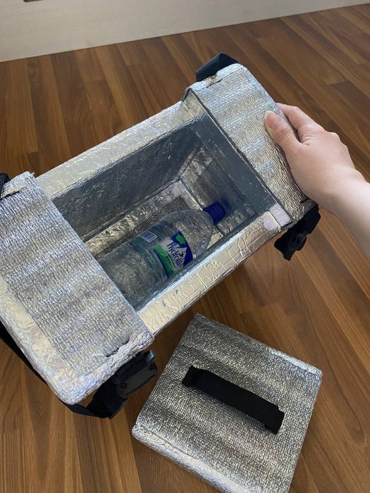 Переносной холодильник.