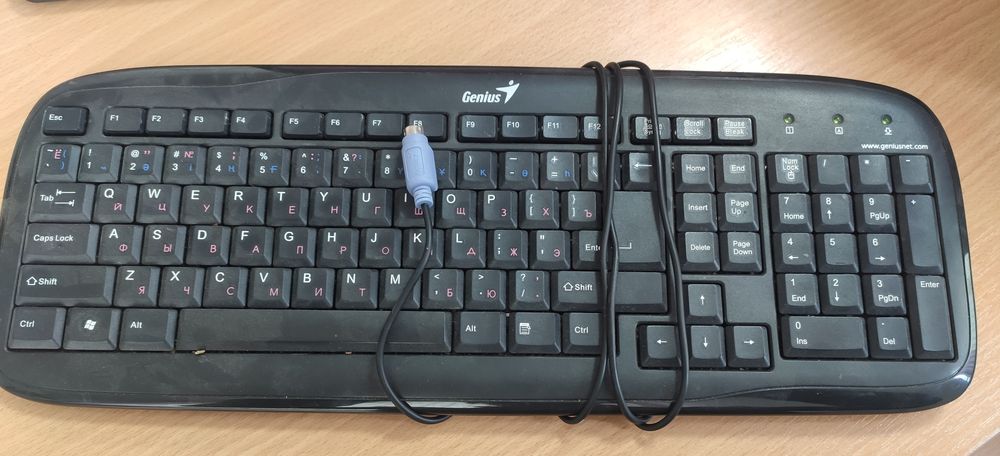 Genius SlimStar 110