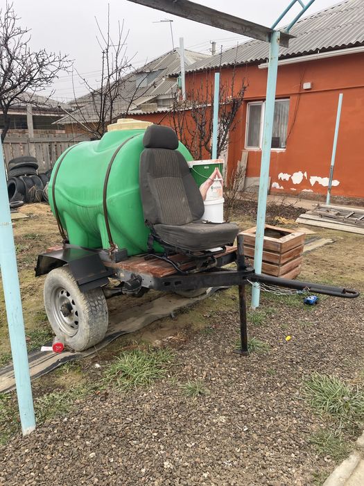 Емкость прицеп сатылады 1куб