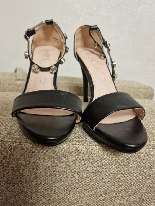 Sandale de ocazie  oricare 20ron