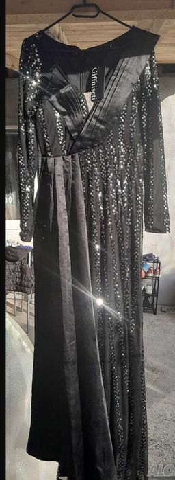 Нова официална рокля