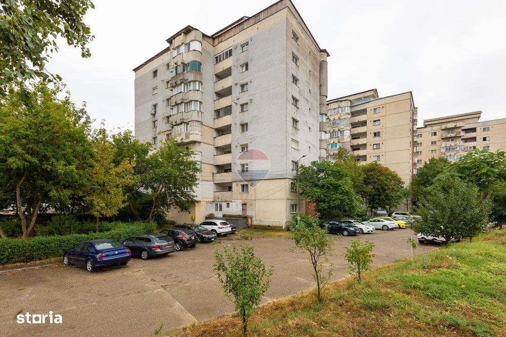 Apartament spațios cu 3 camere, etaj 1 – Strada Ștefan cel Mare