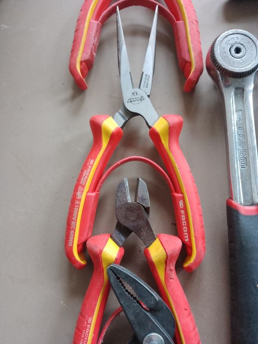 Facom -клещи и тресчотки