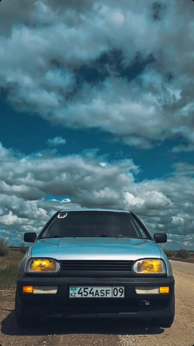 Volkswagen   Golf 3