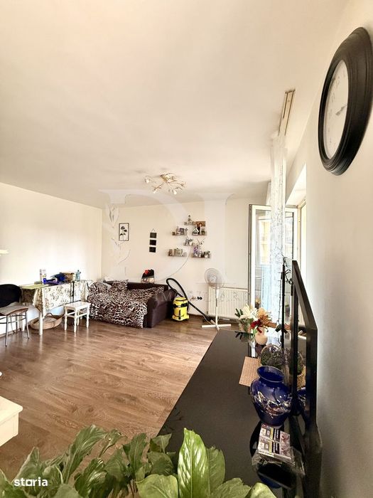 Apartament cu o camere / Zona Florilor