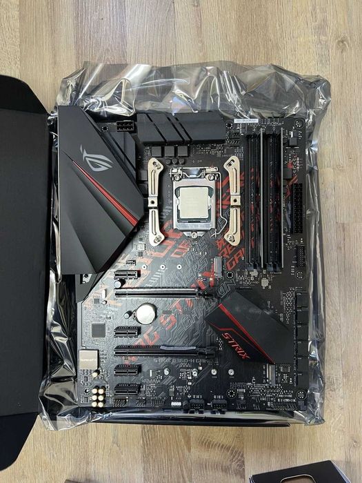 ASUS ROG STRIX B360-H GAMING+ Intel Core i7-8700+16GB RAM