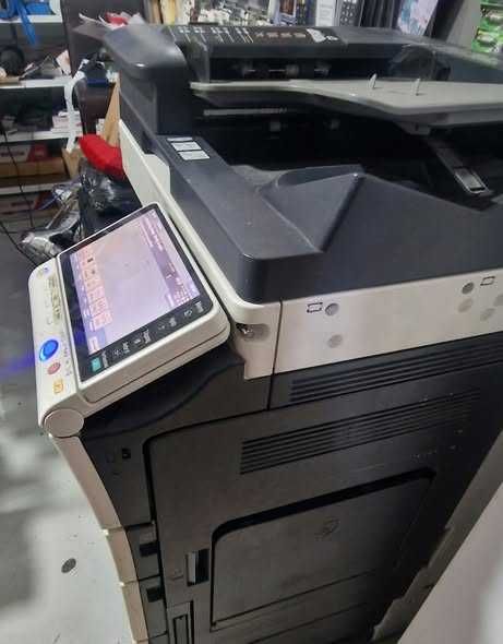 Multifunctional Bizhub V484 Konica Minolta - 650 lei