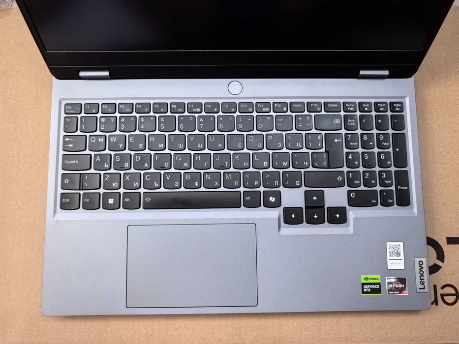 Lenovo LOQ 15ARP9 Ryzen 7 7435HS, RTX 4050, 24GB Ram, 1TB NVME