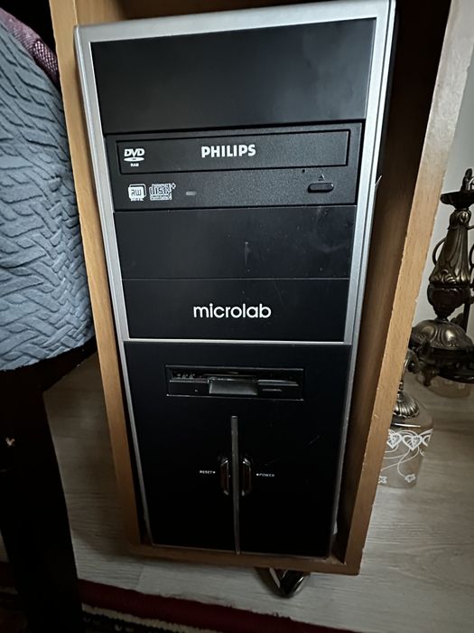 СРОЧНО продам  компьютер