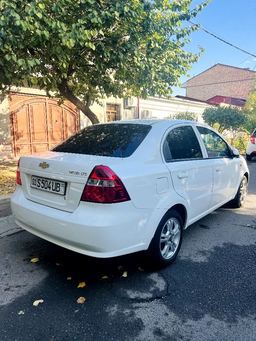 Nexia 3  navarot bor