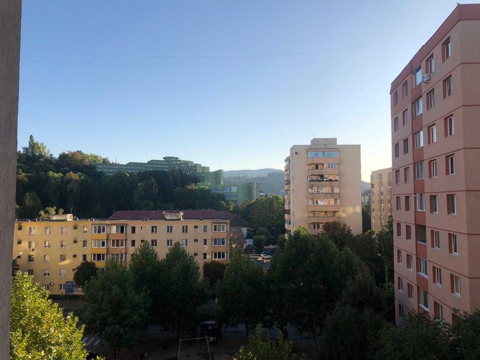 Apartament decomandat 3 camere central B-dul Grivitei
