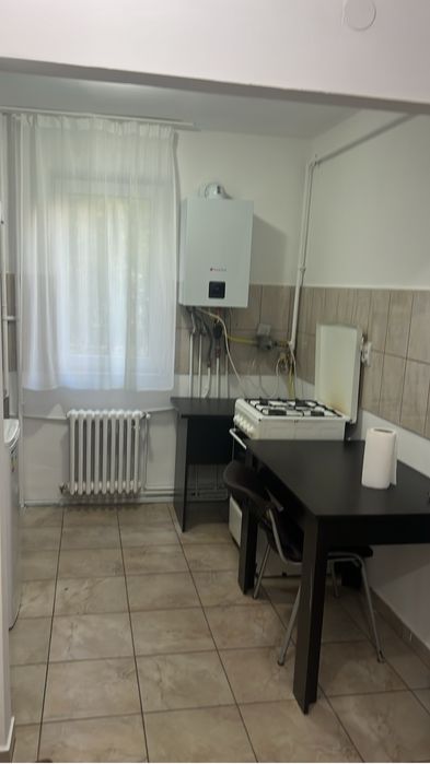 Inchiriez Ap 2 cam proaspat renovat si ulilat