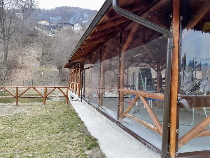 Folie terase și foișoare, folie terasa transparenta